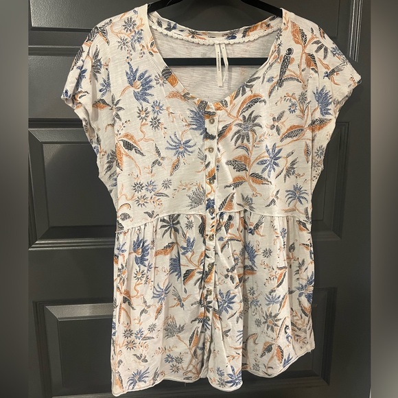 Anthropologie Babydoll Tee Size Medium - Picture 1 of 4